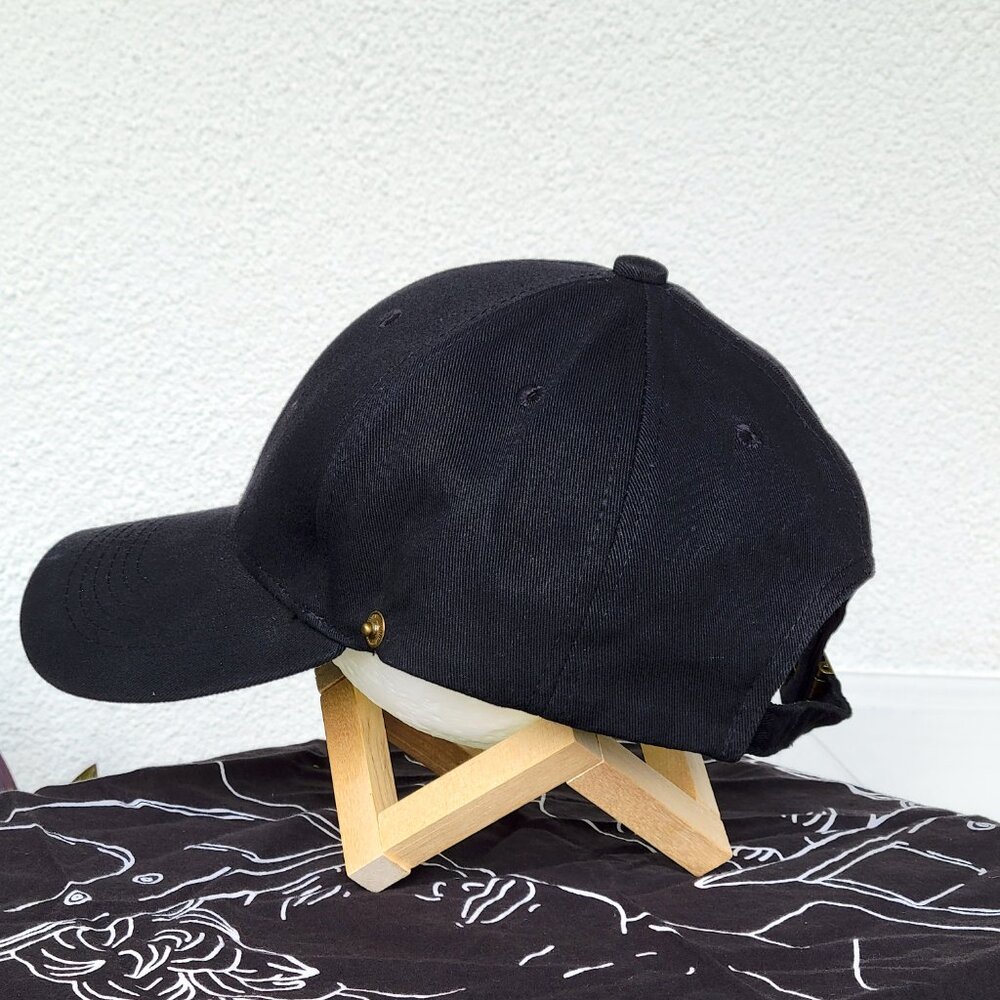 adjustable black hat - Picture 5 of 6
